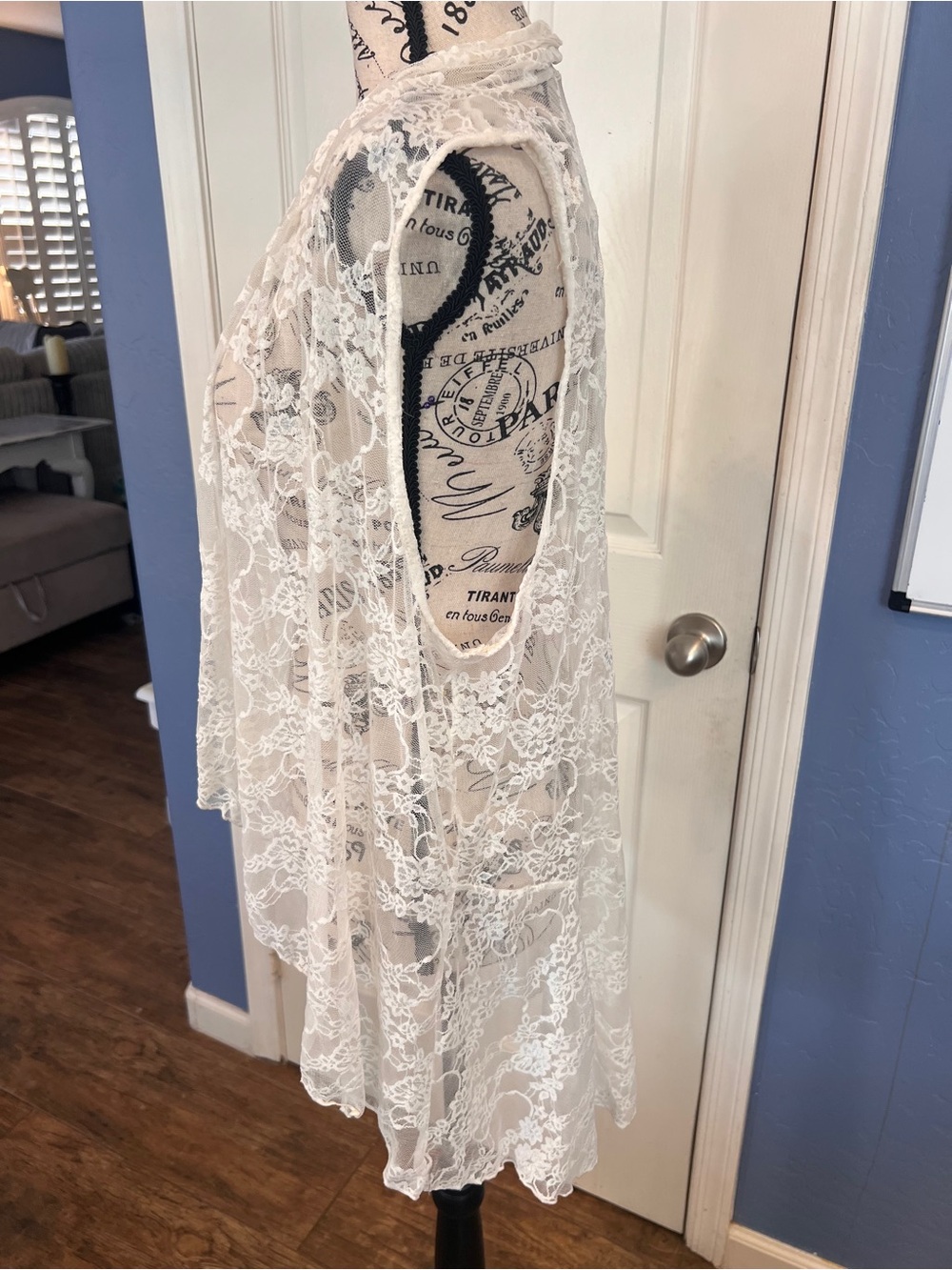 Y2k Torrid cream Sheer Floral Lace Sleeveless Open Front duster vest fairycore